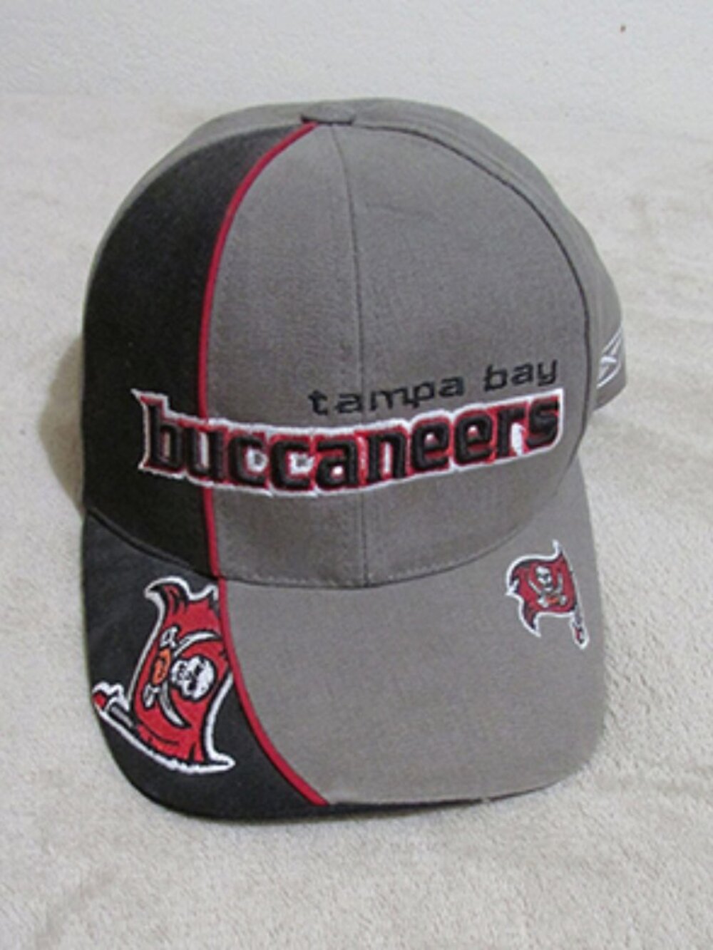 Reebok NFL TB Buccaneers Baseball Cap Adjustable Embroidered Logo